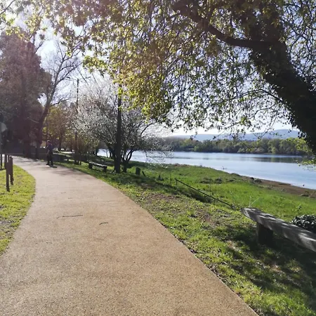 Semesterbostad Casa Do Outeirinho